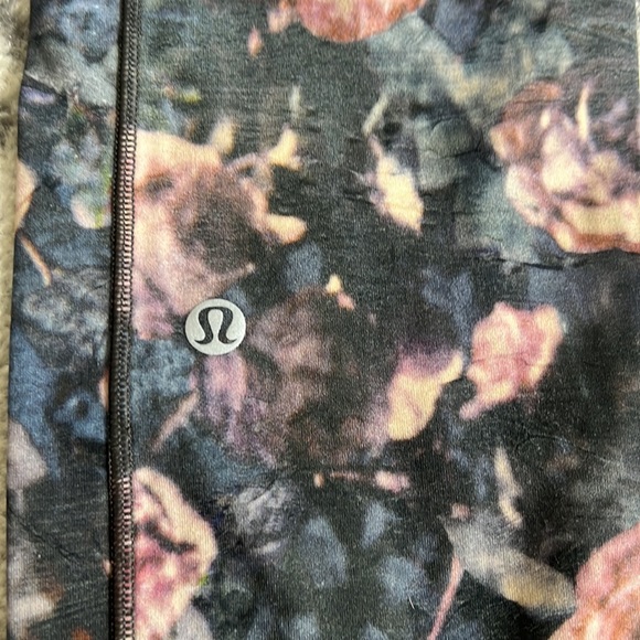Lululemon Speed Up Tight Leggings Frosted Rose Multi Sz 6 - Picture 6 of 10